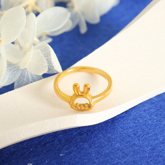 18K gold novel and fashionable hollow rabbit design versatile ring