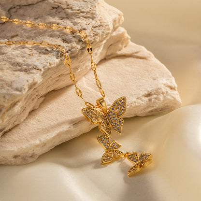 18K Gold Exquisite and Noble Inlaid White Zircon Butterfly Design Pendant Necklace